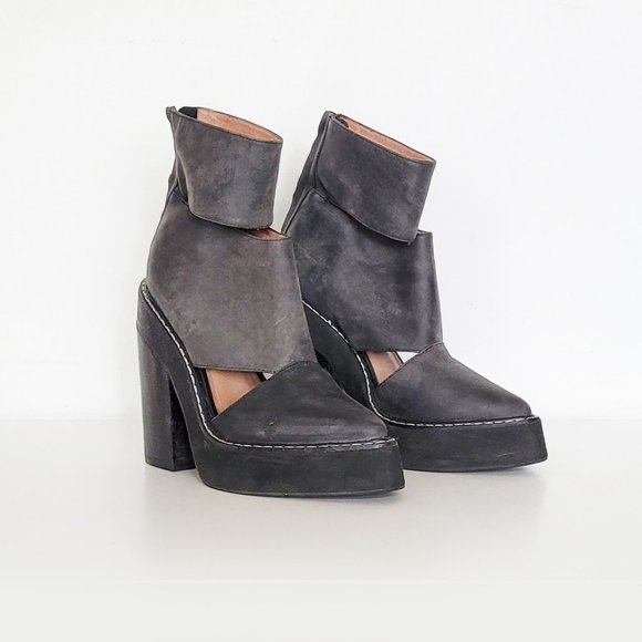 Jeffrey Campbell Gray Platform Heels - Picture 1 of 11